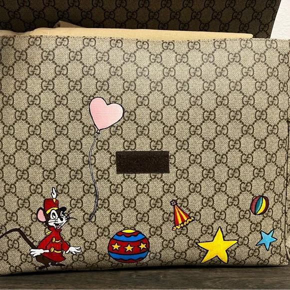 Custom painted luxury handbags - Gucci, Louis Vuitton - Picture 7 of 7